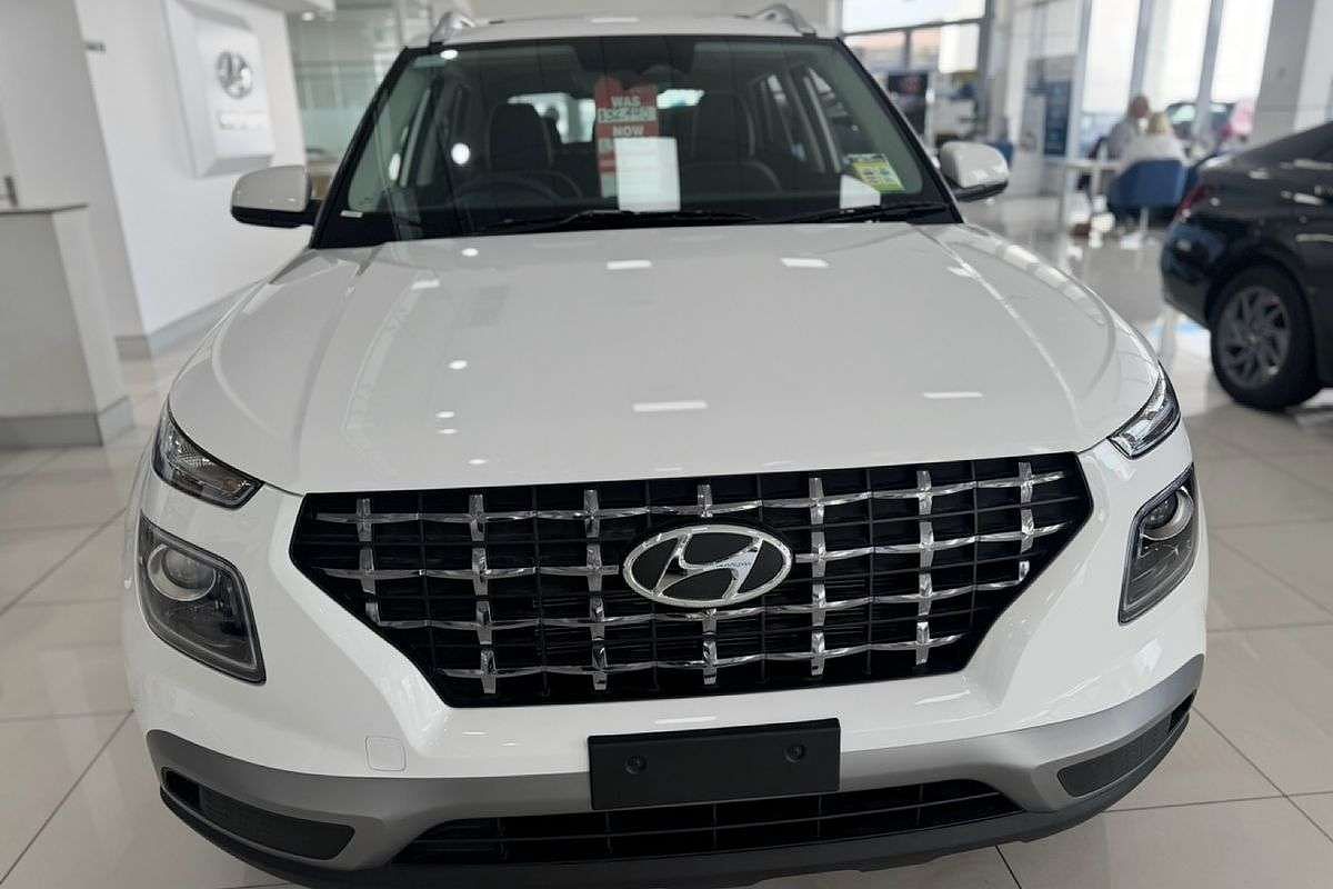 2025 Hyundai Venue Elite QX.V5