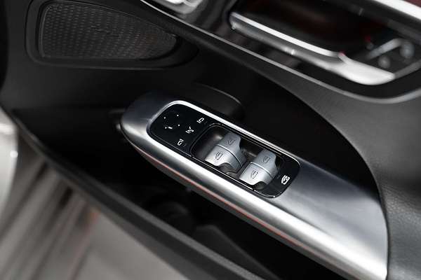 2022 Mercedes-Benz C-Class C300 W206