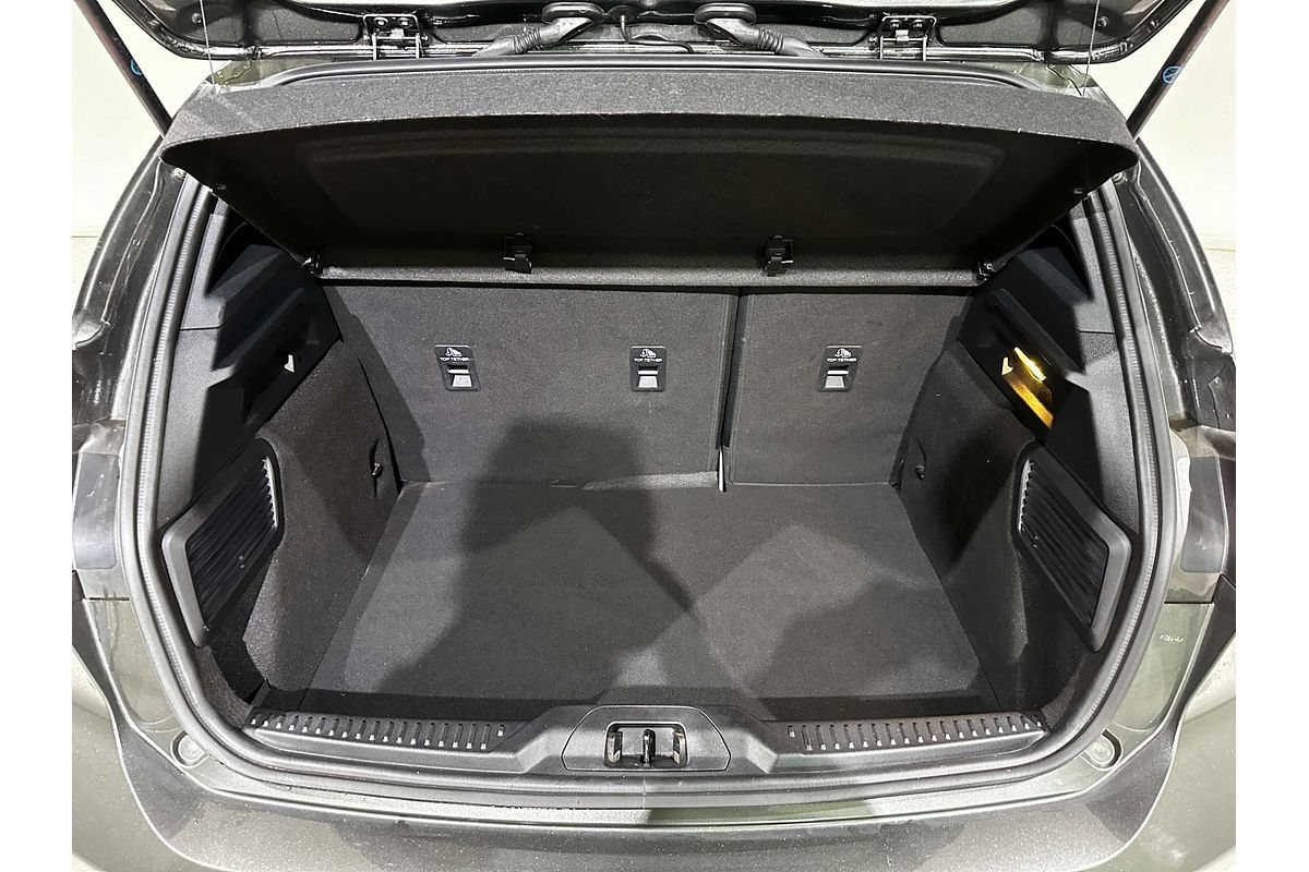 2019 Ford Focus ST-Line SA
