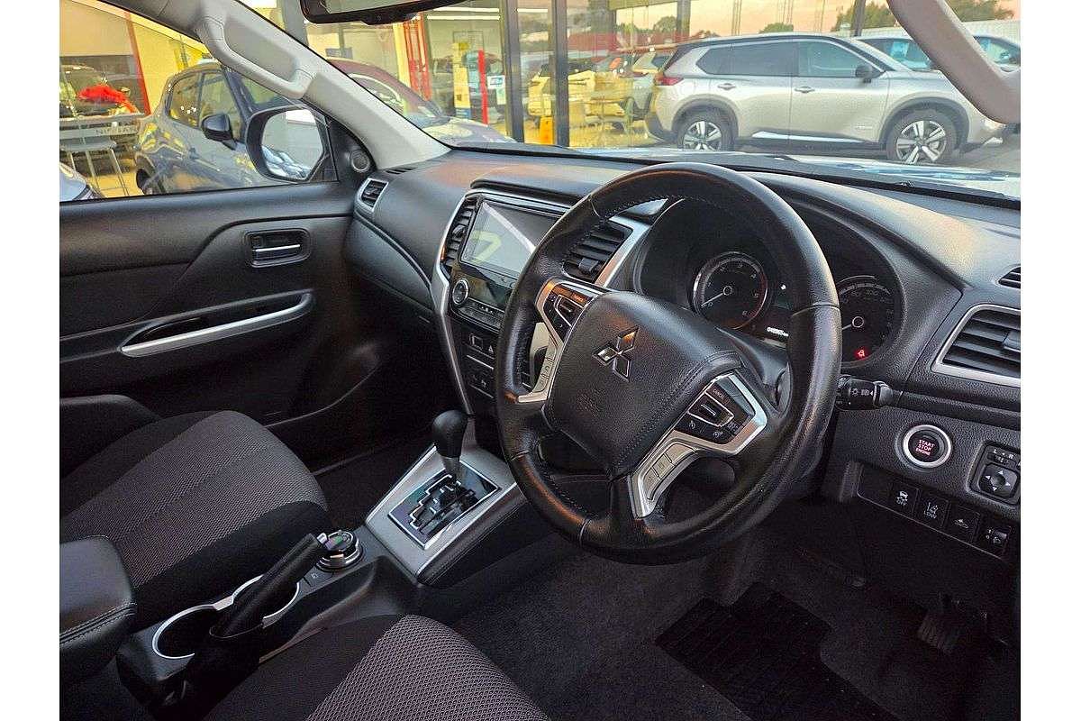 2022 Mitsubishi Triton GLS MR 4X4