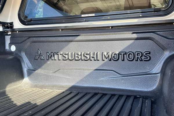 2020 Mitsubishi Triton GLX-R MR 4X4