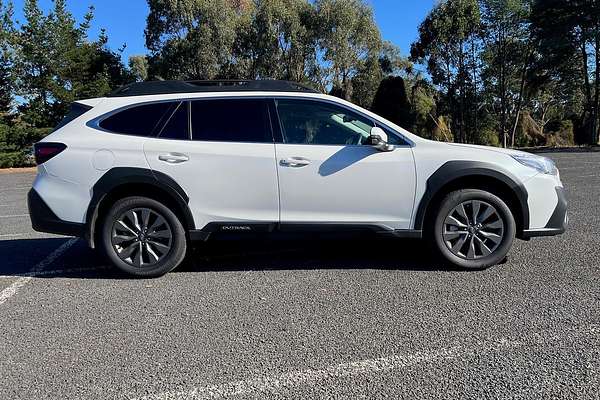 2024 Subaru Outback AWD 6GEN