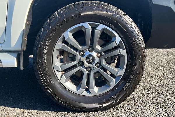 2020 Mitsubishi Triton GLX-R MR 4X4
