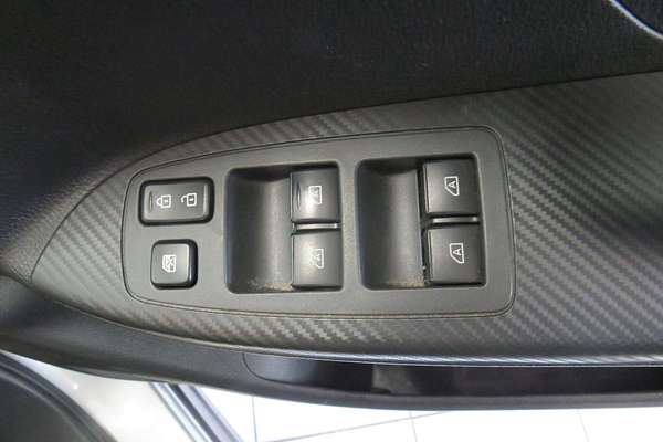 2021 Mitsubishi Eclipse Cross LS YB