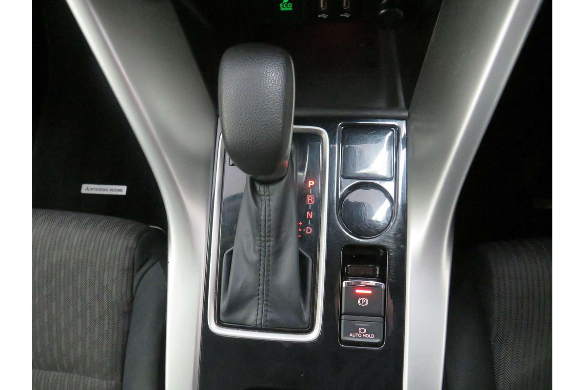 2021 Mitsubishi Eclipse Cross LS YB