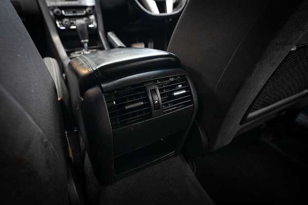 2011 Holden Special Vehicles Clubsport R8 Tourer E Series 3
