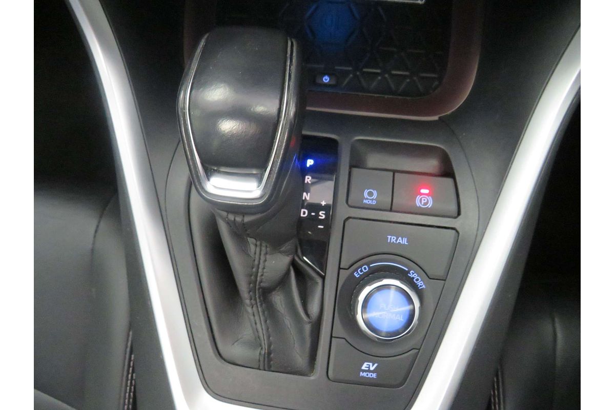2020 Toyota RAV4 Cruiser AXAH54R