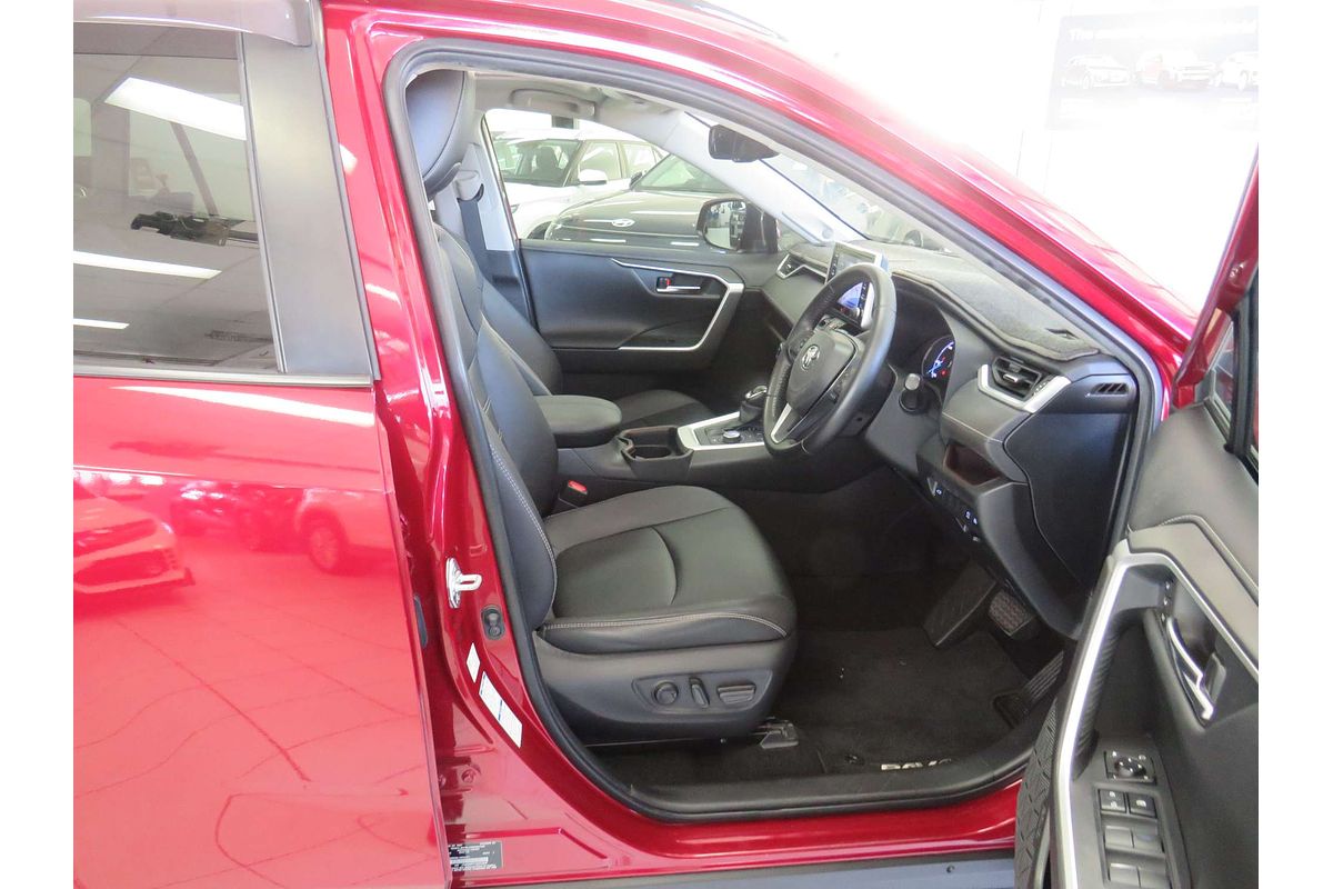 2020 Toyota RAV4 Cruiser AXAH54R