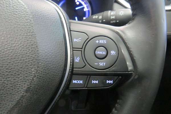 2020 Toyota RAV4 Cruiser AXAH54R