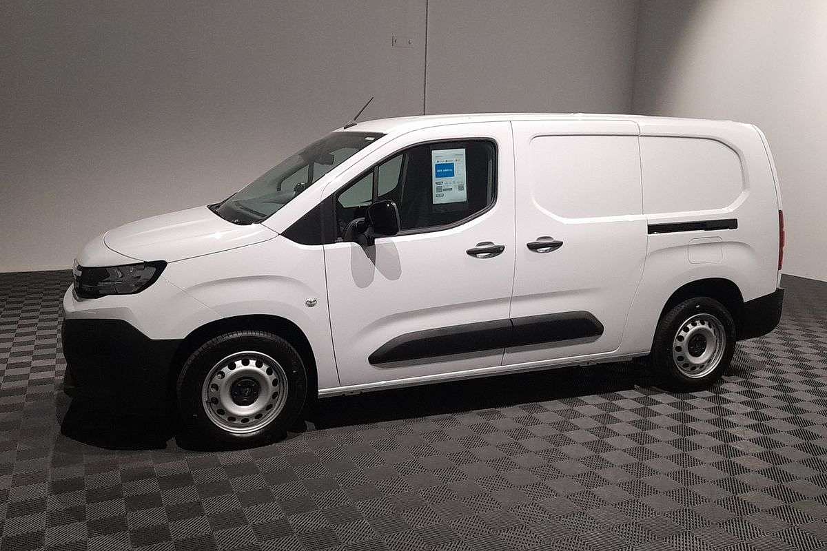 2024 Peugeot Partner Pro K9 LWB
