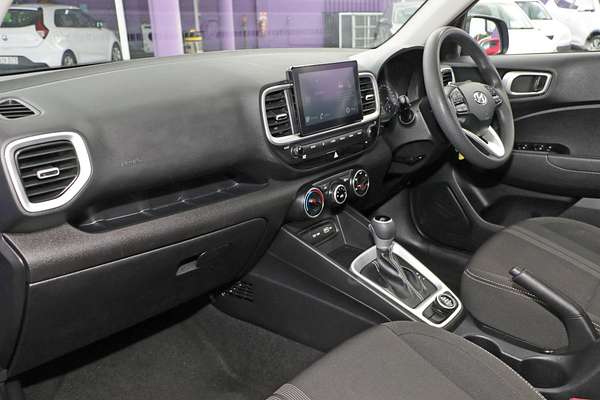 2022 Hyundai Venue Active QX.V4