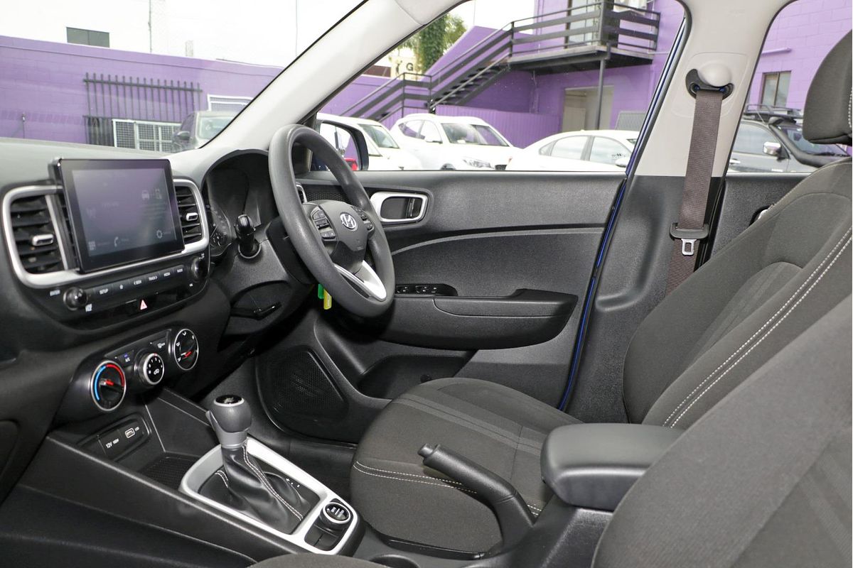 2022 Hyundai Venue Active QX.V4