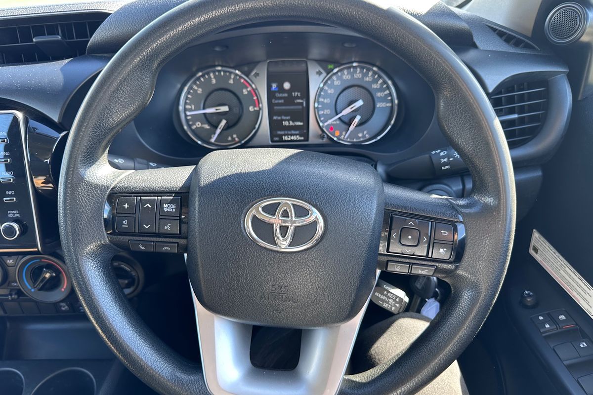 2020 Toyota Hilux SR GUN126R 4X4