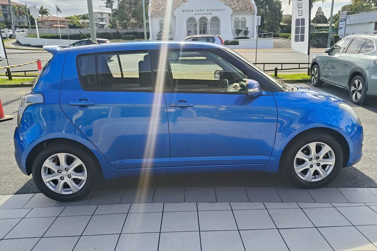 2009 Suzuki Swift  RS415