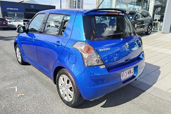 2009 Suzuki Swift  RS415