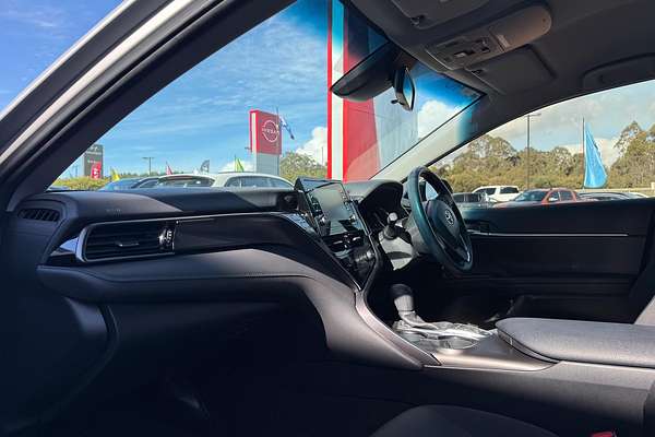 2021 Toyota Camry Ascent AXVH70R