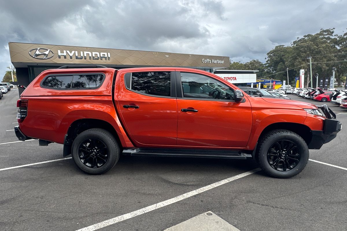 2022 Mitsubishi Triton GSR MR 4X4