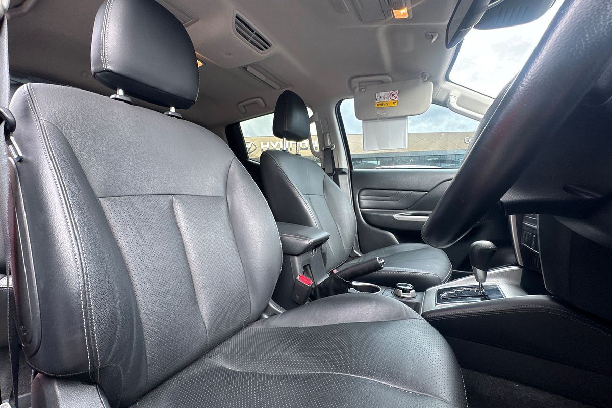 2022 Mitsubishi Triton GSR MR 4X4