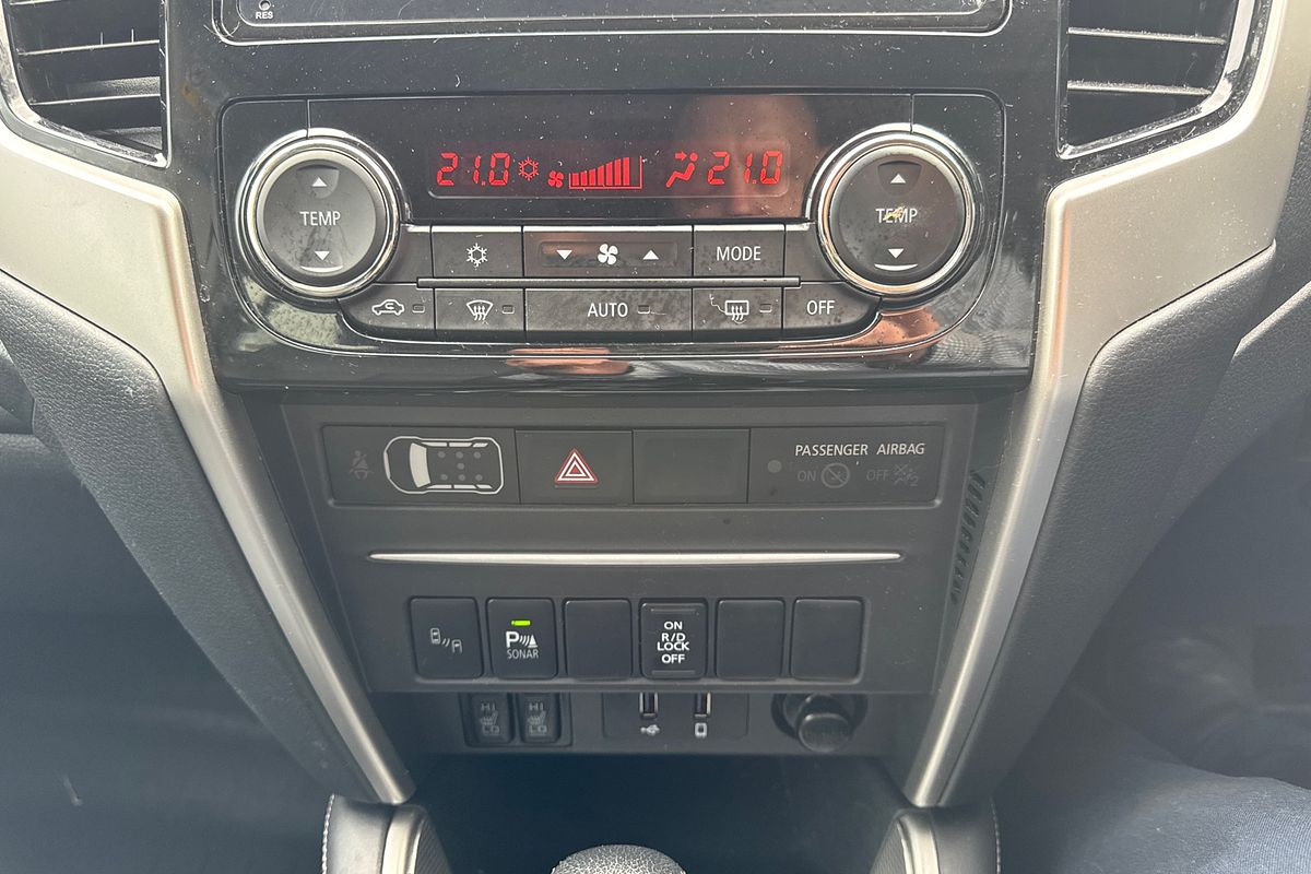 2022 Mitsubishi Triton GSR MR 4X4
