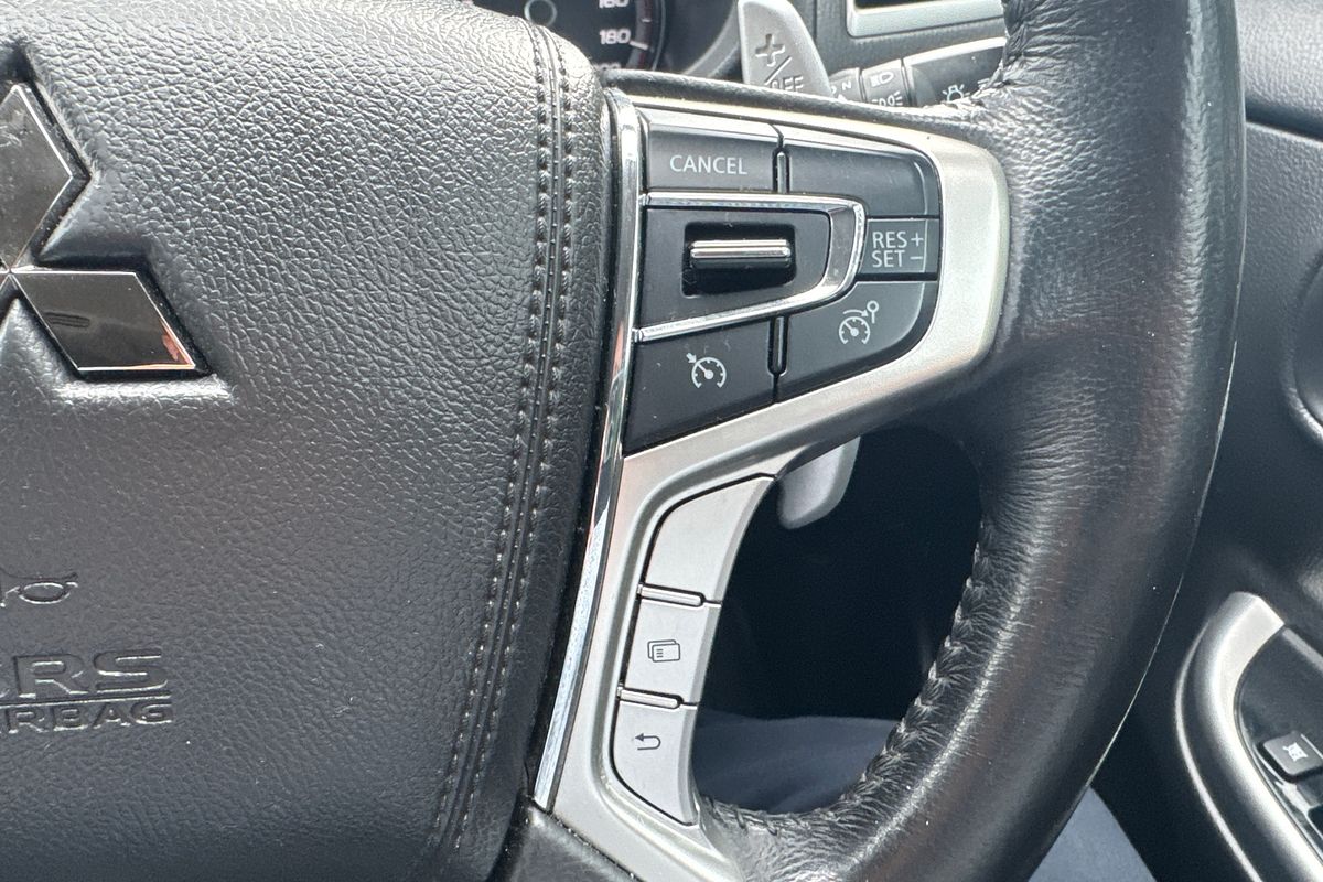 2022 Mitsubishi Triton GSR MR 4X4