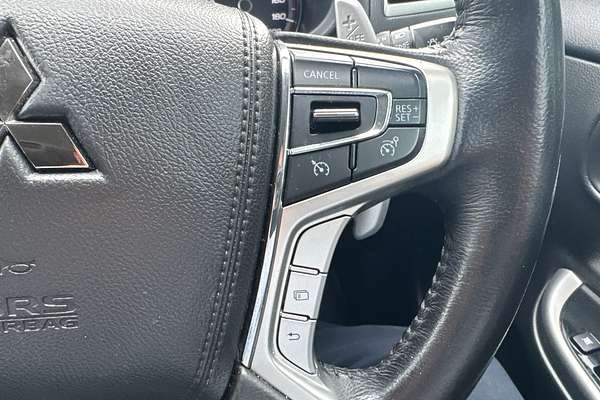 2022 Mitsubishi Triton GSR MR 4X4