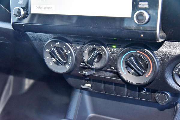 2022 Toyota Hilux Workmate GUN125R 4X4