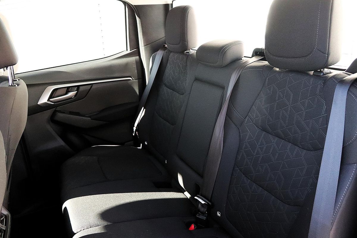 2024 Isuzu D-MAX LS-M 4X4