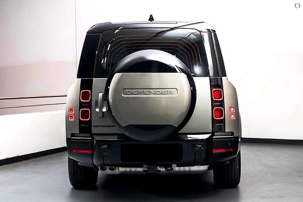 2025 Land Rover Defender 130 D350 X-Dynamic SE L663