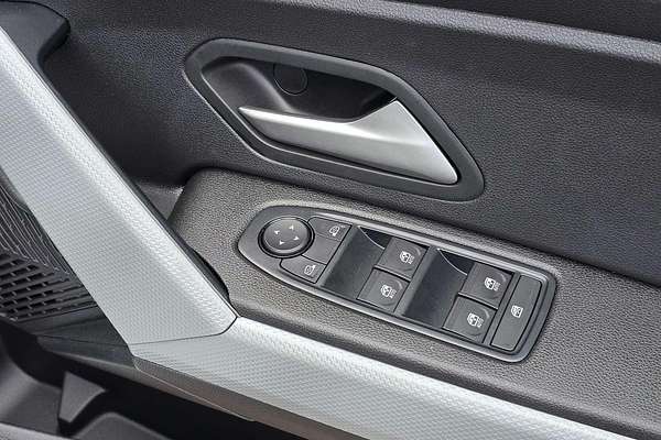 2025 Renault Duster Evolution X1311