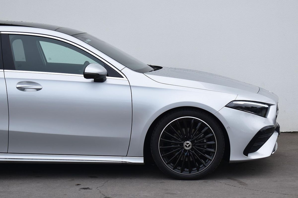 2024 Mercedes-Benz A-Class A200 V177