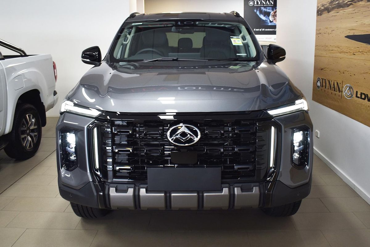 2025 LDV D90 Executive SV9A