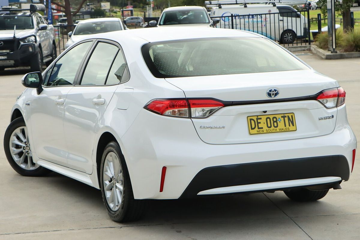 2022 Toyota Corolla Ascent Sport Hybrid ZWE211R