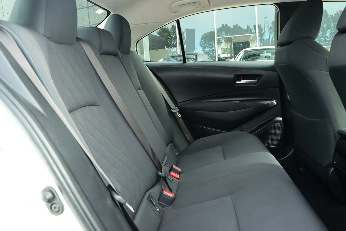 2022 Toyota Corolla Ascent Sport Hybrid ZWE211R