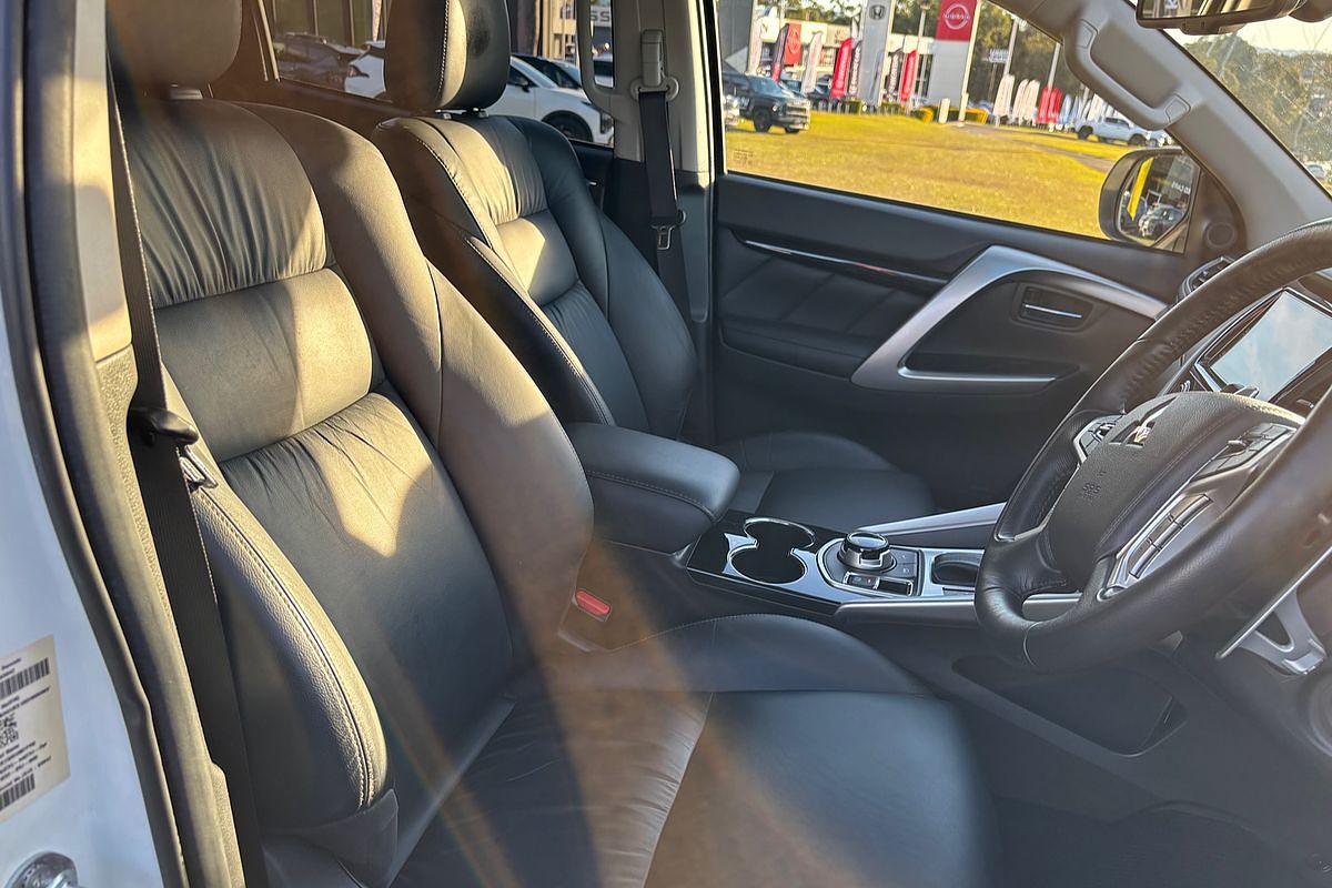 2015 Mitsubishi Pajero Sport GLS QE
