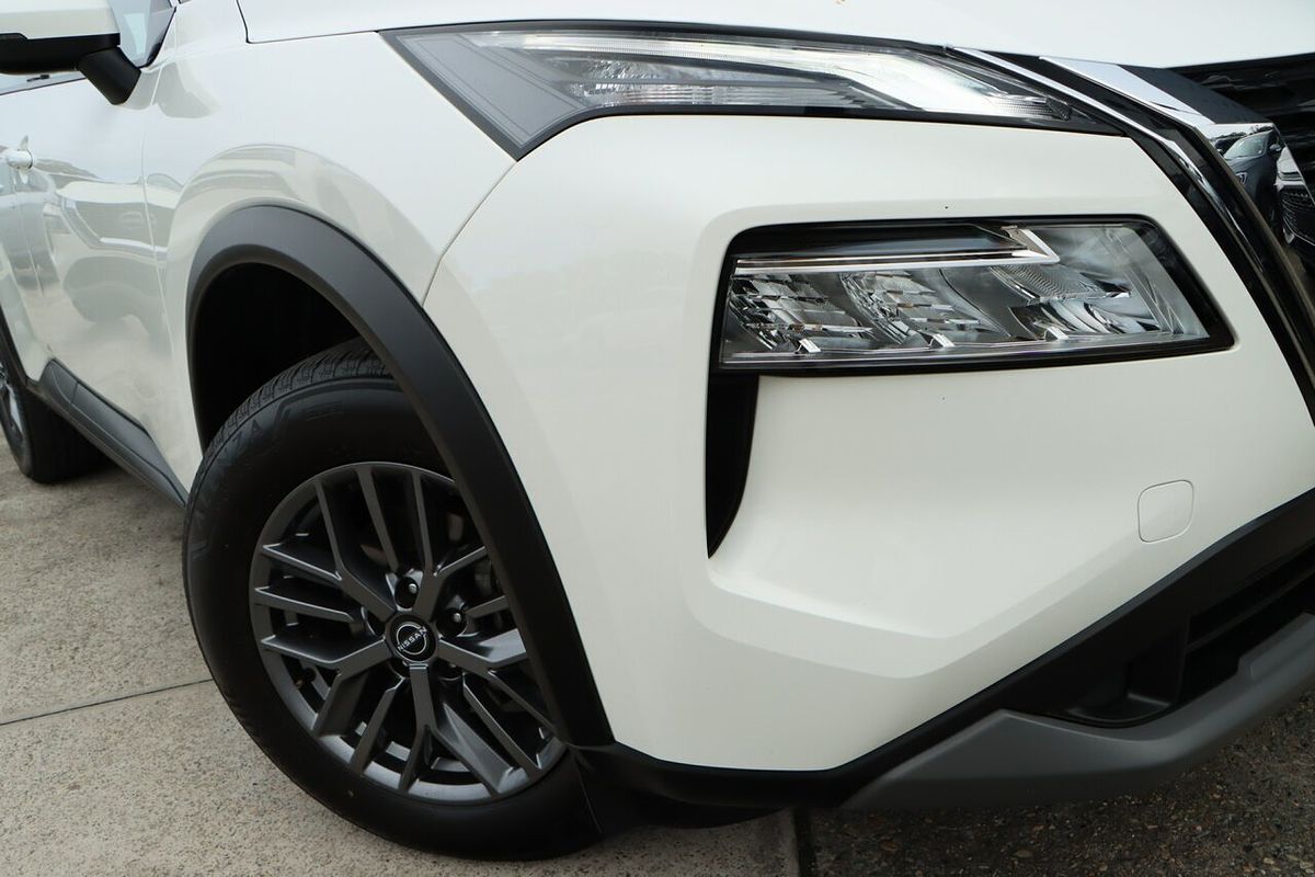 2023 Nissan X-TRAIL ST T33