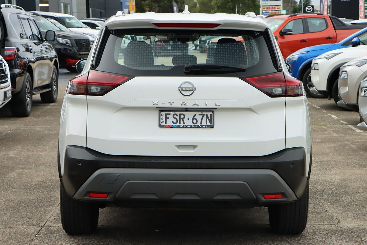 2023 Nissan X-TRAIL ST T33
