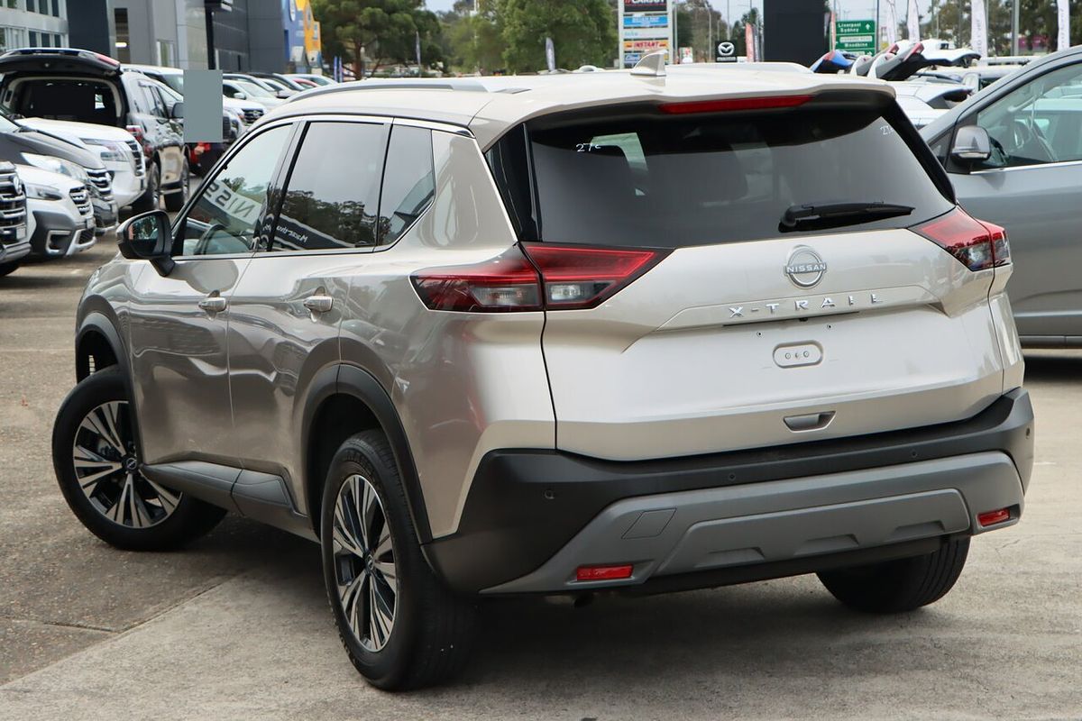 2024 Nissan X-TRAIL ST-L T33