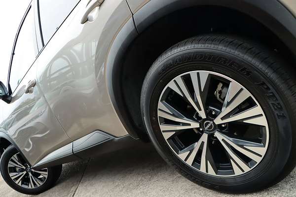 2024 Nissan X-TRAIL ST-L T33