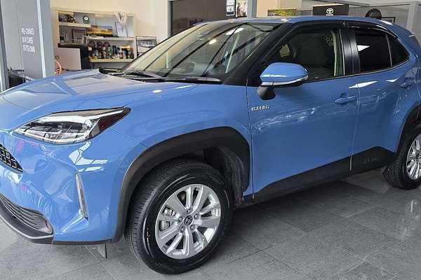 2023 Toyota Yaris Cross GXL