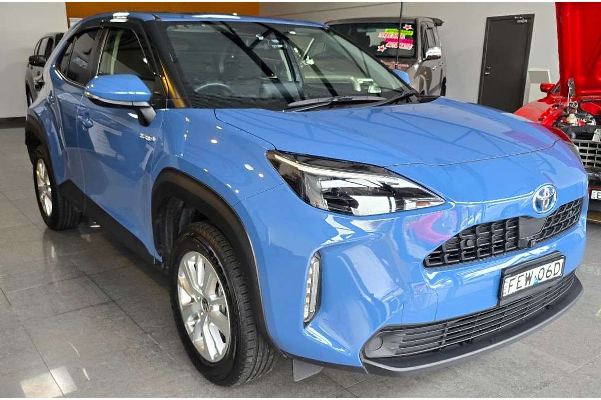 2023 Toyota Yaris Cross GXL