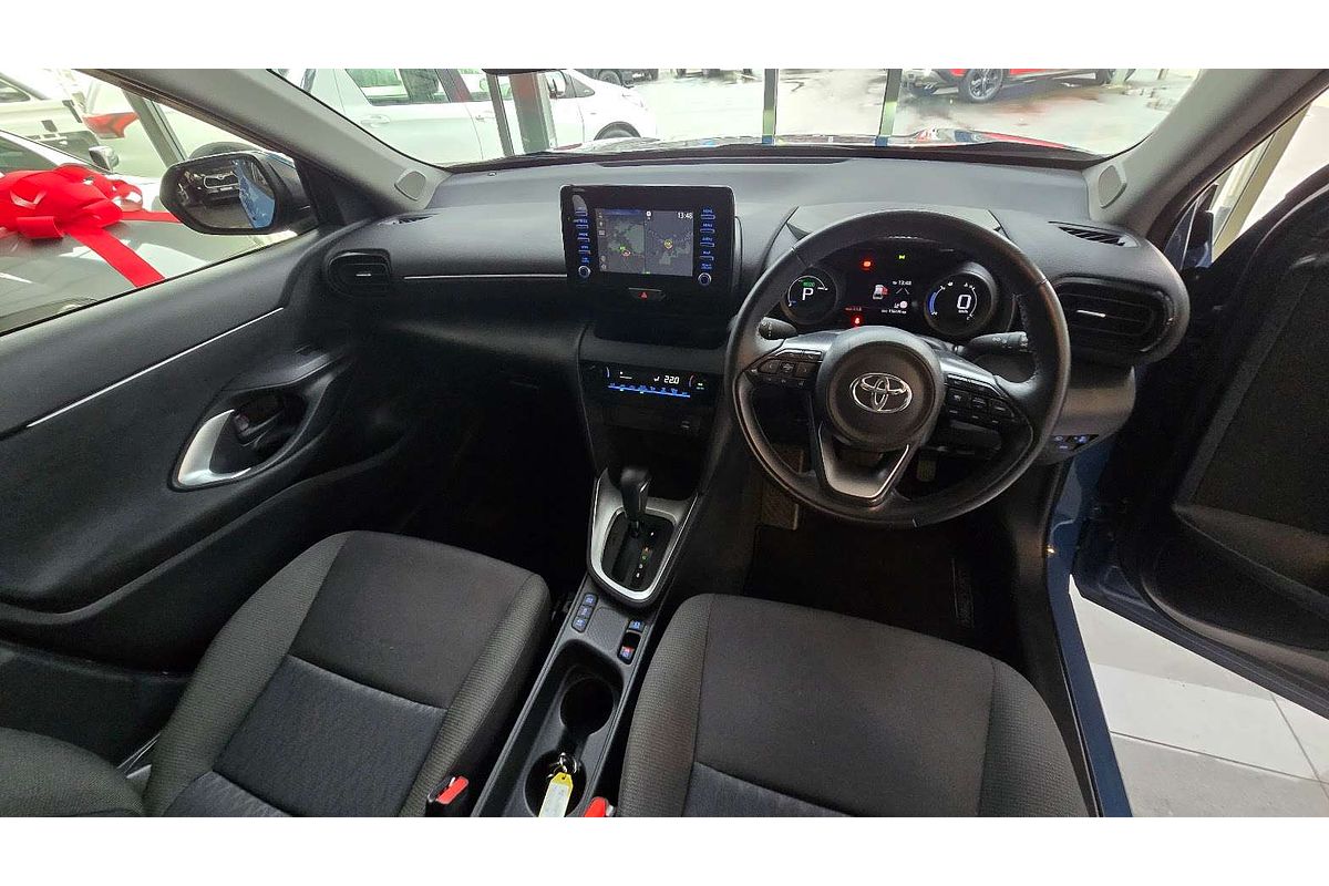2023 Toyota Yaris Cross GXL