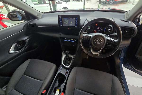 2023 Toyota Yaris Cross GXL