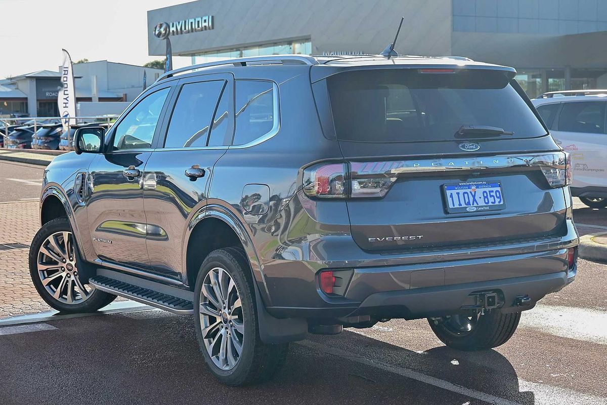 2025 Ford Everest Platinum 3.0L