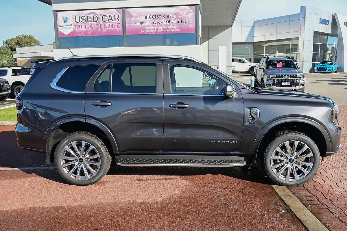 2025 Ford Everest Platinum 3.0L
