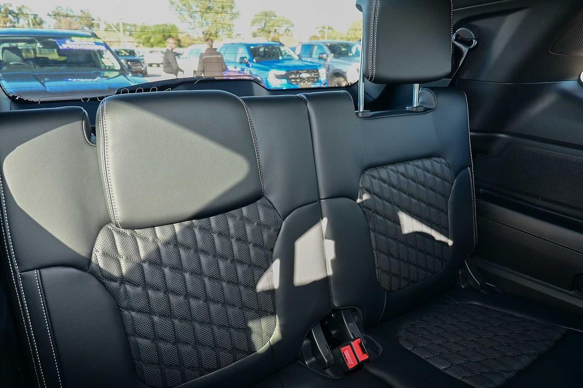 2025 Ford Everest Platinum 3.0L