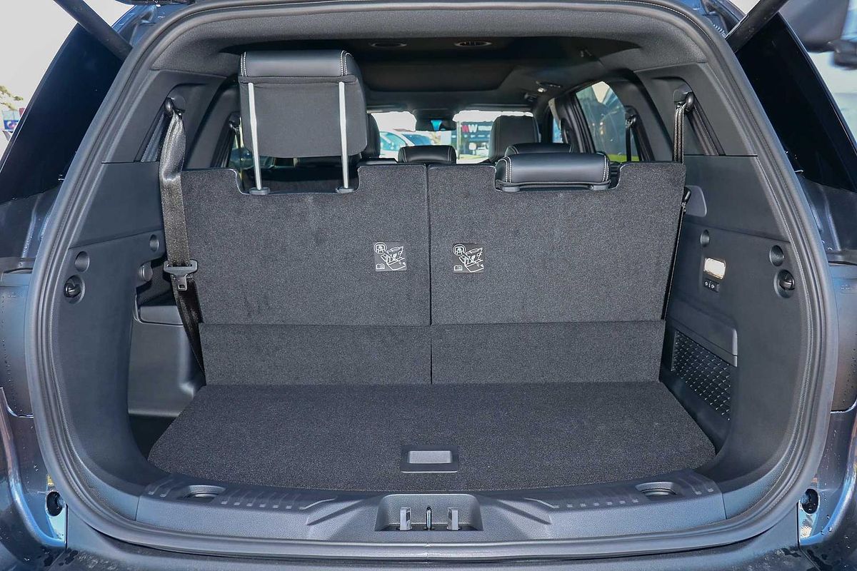 2025 Ford Everest Platinum 3.0L