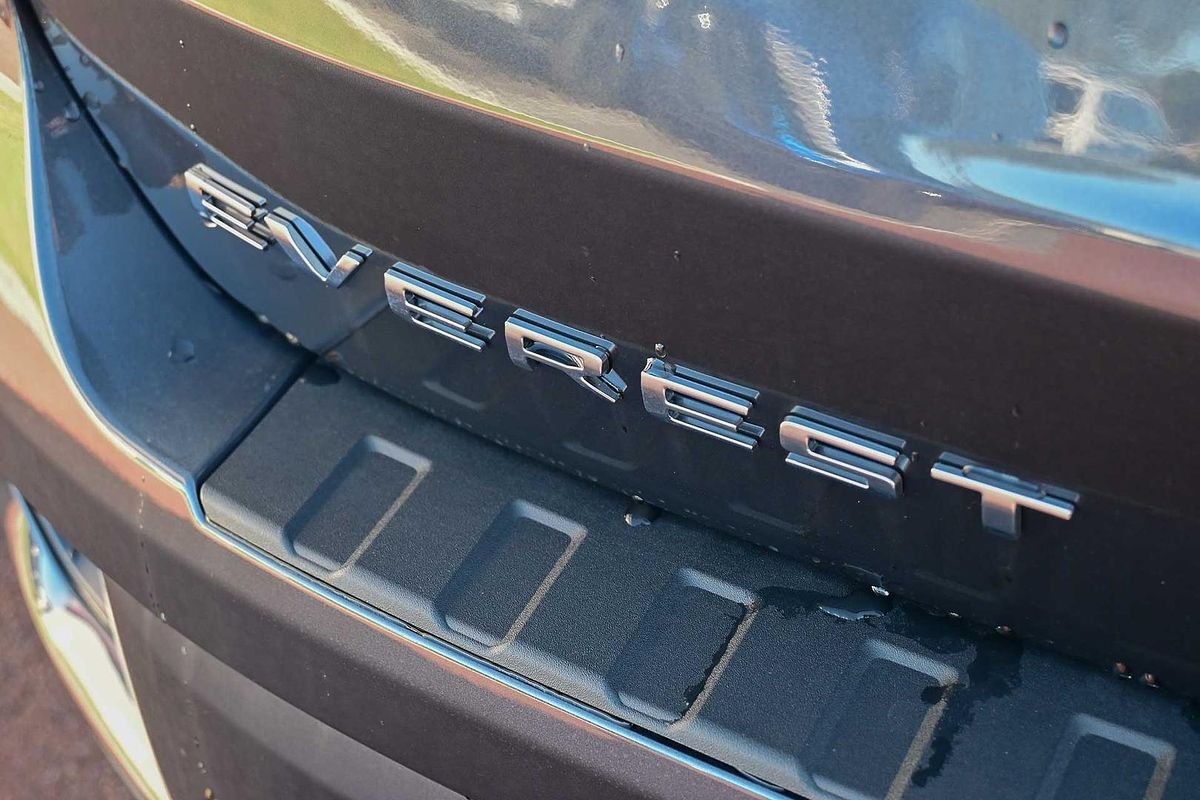 2025 Ford Everest Platinum 3.0L