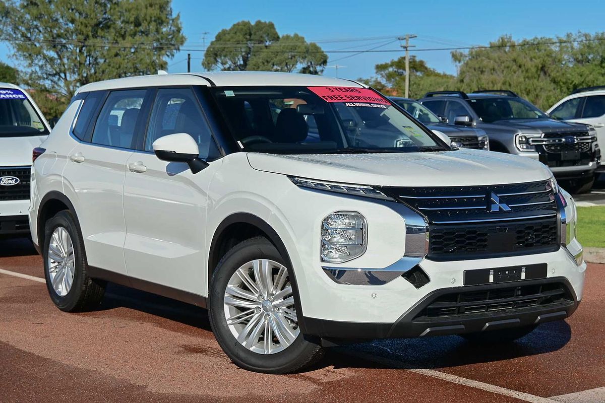 2025 Mitsubishi Outlander ES ZM
