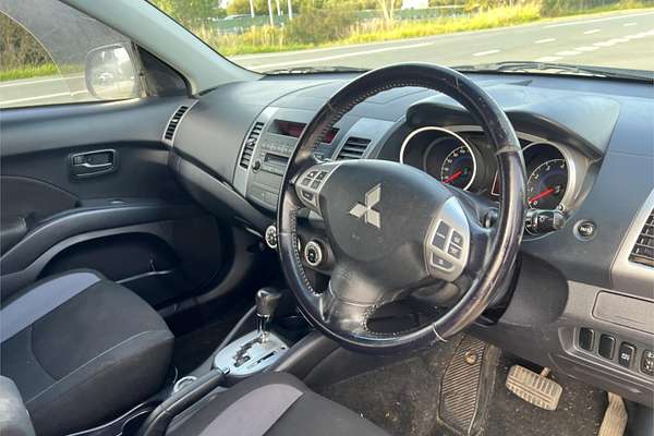 2009 Mitsubishi Outlander LS ZG