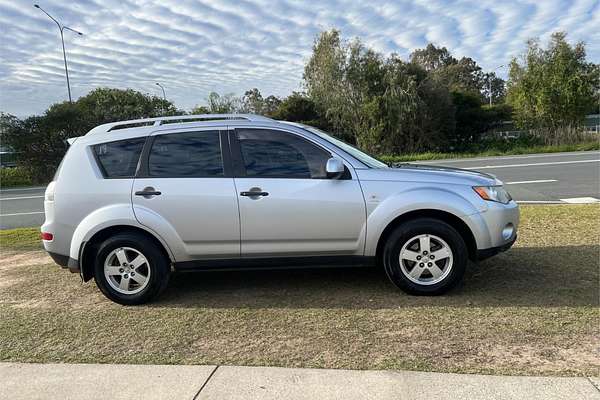 2009 Mitsubishi Outlander LS ZG